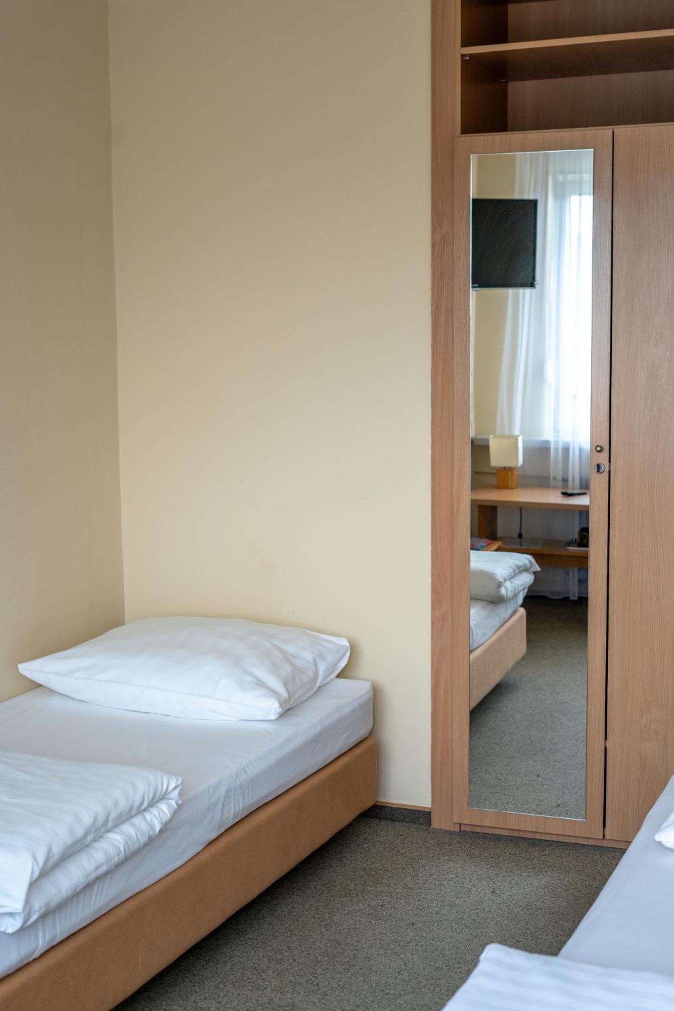 Hotel Osrodek Wypoczynkowy " Bieszczady" Myczkowce Exteriér fotografie