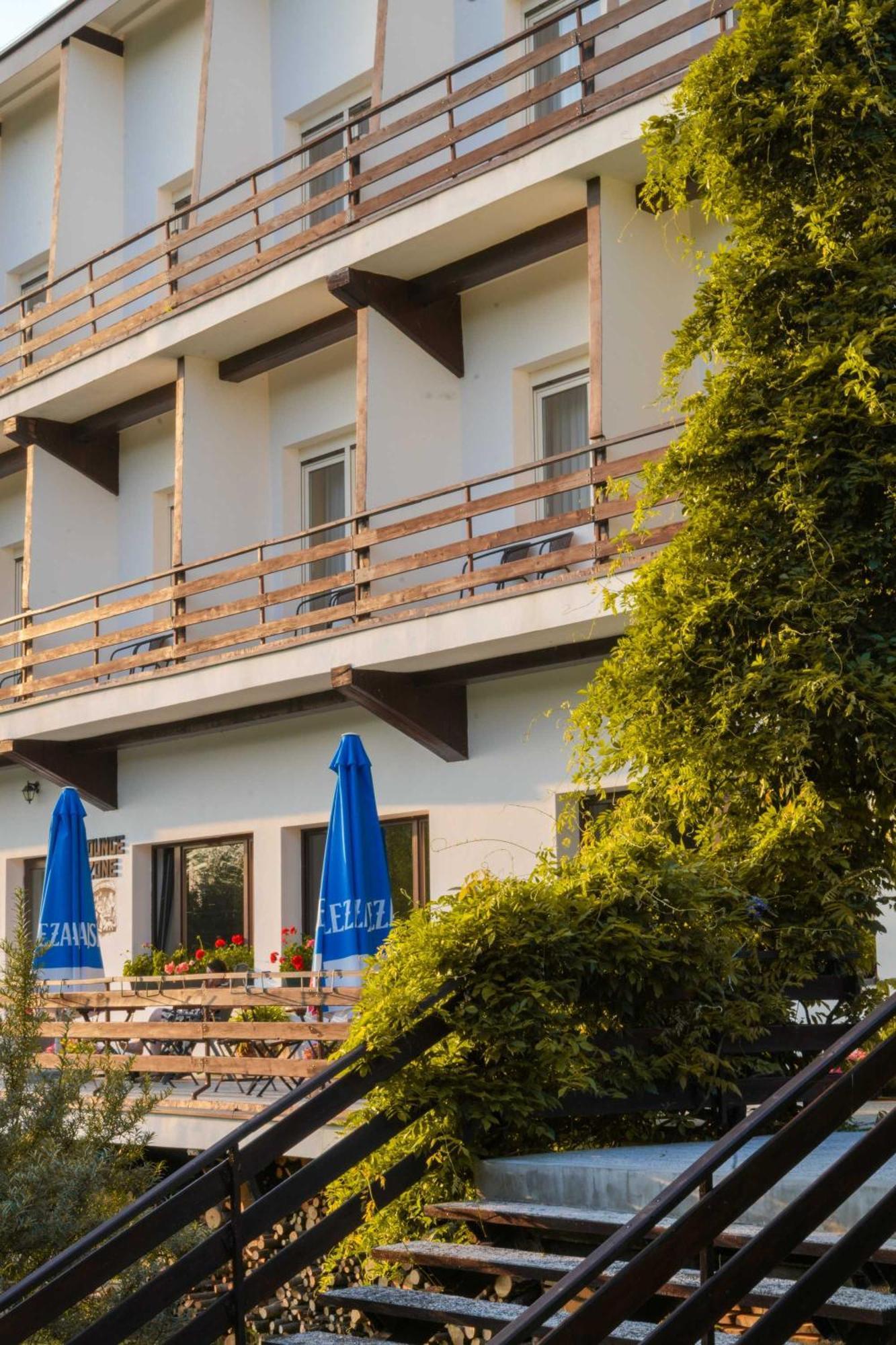 Hotel Osrodek Wypoczynkowy " Bieszczady" Myczkowce Exteriér fotografie